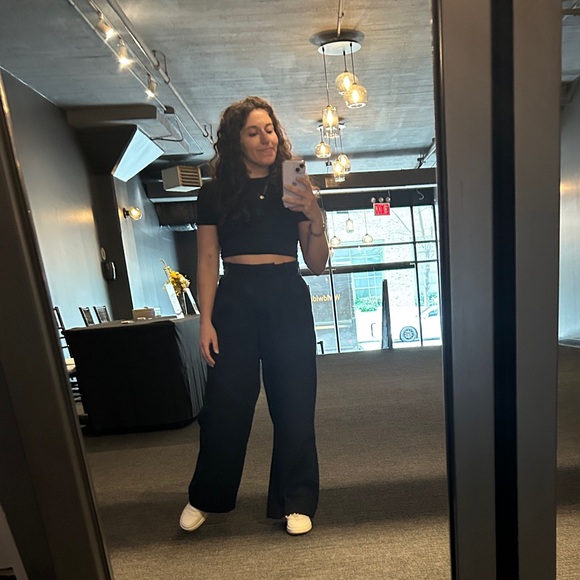 Abercrombie Curve Love Sloane Tailored Wide Leg Pant - Picture 3 of 3